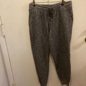 ❗️LAST CHANCE- Old Navy Grey/Black Joggers❗️